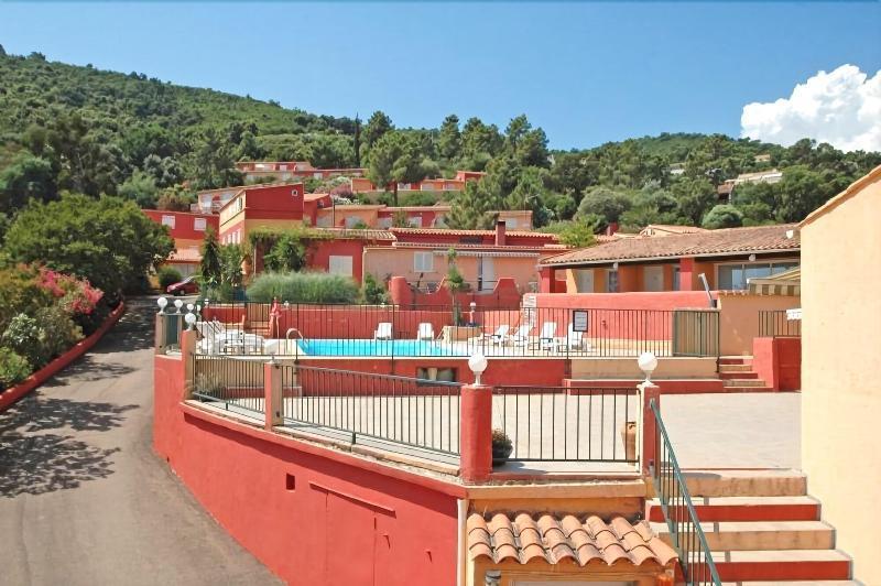 Hotel Residence San Pieru Tarcu Eksteriør billede